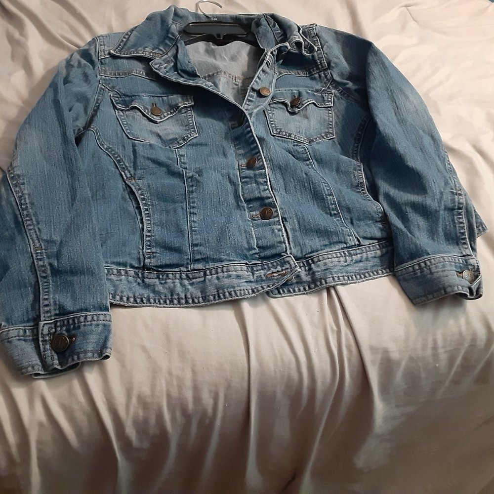 Style & co Jean Jacket with copper buttons and pockets